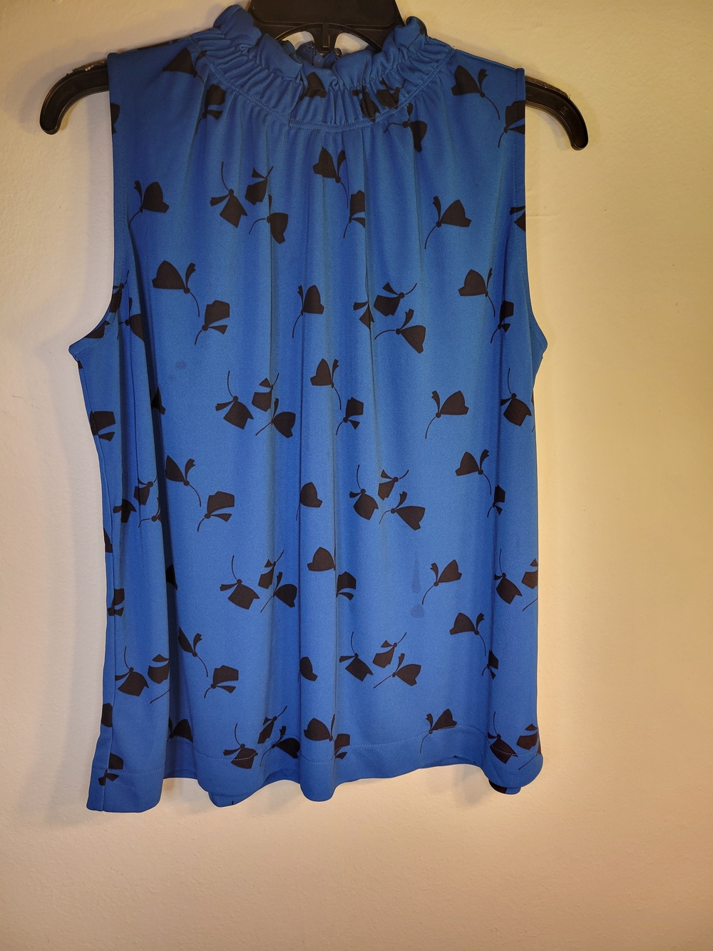 Ann Taylor Blue Sleeveless Mock-Neck Floral-Print Camisole